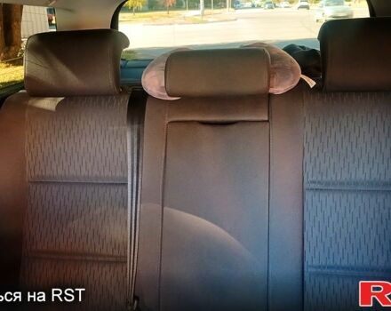 Синий Ауди А4, объемом двигателя 1.8 л и пробегом 202 тыс. км за 8500 $, фото 4 на Automoto.ua