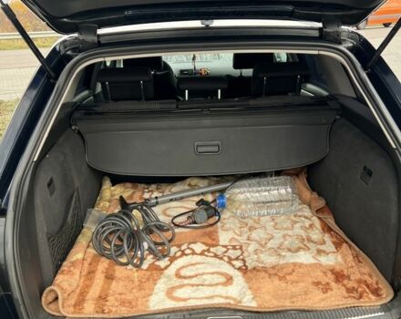 Ауди А4 2005 в Хусте на Automoto.ua Синий Ауди А4, объемом двигателя 2.5 л и пробегом 350 тыс. км за 5500 $, фото 8 на Automoto.ua