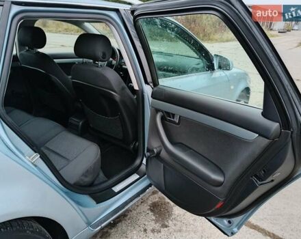 Синій Ауді А4, об'ємом двигуна 2 л та пробігом 235 тис. км за 6450 $, фото 25 на Automoto.ua