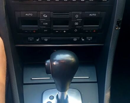 Синий Ауди А4, объемом двигателя 1.8 л и пробегом 202 тыс. км за 8500 $, фото 3 на Automoto.ua