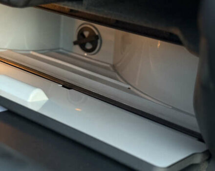 Синий Ауди А4, объемом двигателя 2.5 л и пробегом 231 тыс. км за 6800 $, фото 20 на Automoto.ua