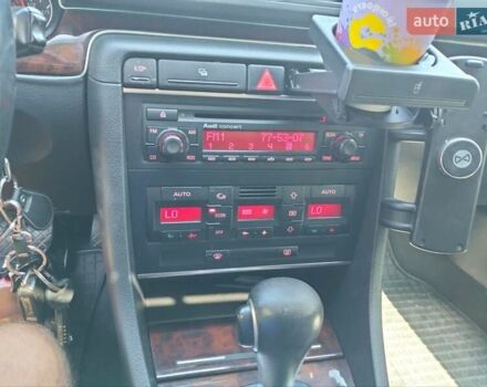 Синий Ауди А4, объемом двигателя 2.5 л и пробегом 220 тыс. км за 5999 $, фото 16 на Automoto.ua