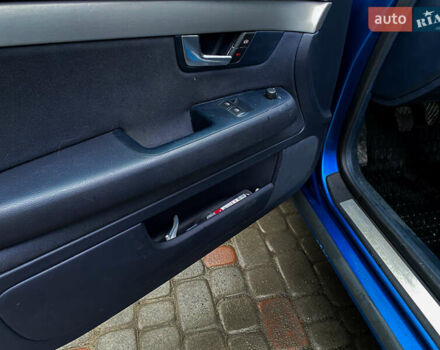 Синий Ауди А4, объемом двигателя 1.6 л и пробегом 205 тыс. км за 6999 $, фото 13 на Automoto.ua