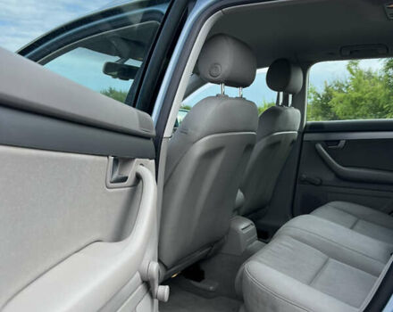 Синій Ауді А4, об'ємом двигуна 2 л та пробігом 210 тис. км за 6600 $, фото 65 на Automoto.ua