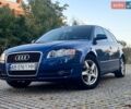 Синий Ауди А4, объемом двигателя 1.6 л и пробегом 215 тыс. км за 6800 $, фото 1 на Automoto.ua
