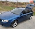 Синий Ауди А4, объемом двигателя 2 л и пробегом 302 тыс. км за 6750 $, фото 1 на Automoto.ua