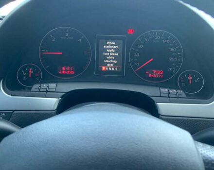 Синий Ауди А4, объемом двигателя 1.97 л и пробегом 249 тыс. км за 5800 $, фото 4 на Automoto.ua