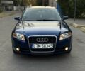 Синий Ауди А4, объемом двигателя 2 л и пробегом 350 тыс. км за 3210 $, фото 3 на Automoto.ua