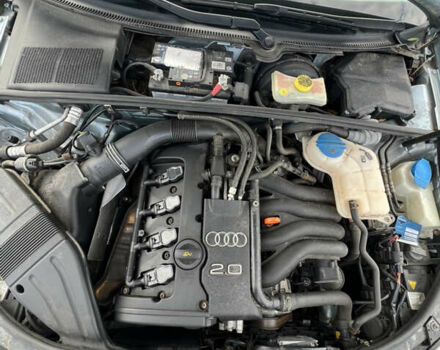 Синій Ауді А4, об'ємом двигуна 2 л та пробігом 210 тис. км за 6600 $, фото 15 на Automoto.ua