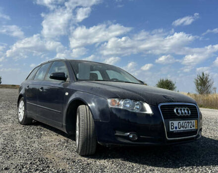 Синий Ауди А4, объемом двигателя 2 л и пробегом 250 тыс. км за 6900 $, фото 2 на Automoto.ua