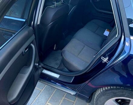 Синий Ауди А4, объемом двигателя 2 л и пробегом 249 тыс. км за 6000 $, фото 5 на Automoto.ua