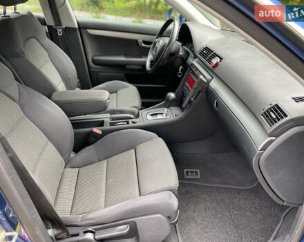 Синій Ауді А4, об'ємом двигуна 2 л та пробігом 290 тис. км за 6850 $, фото 28 на Automoto.ua
