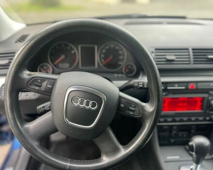 Синій Ауді А4, об'ємом двигуна 2 л та пробігом 290 тис. км за 6850 $, фото 16 на Automoto.ua