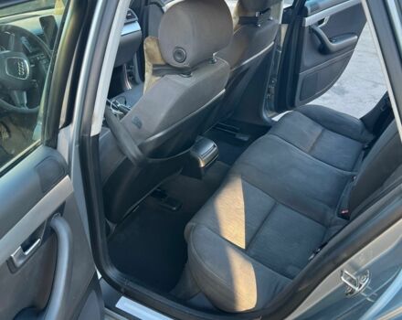Синий Ауди А4, объемом двигателя 1.9 л и пробегом 30 тыс. км за 3700 $, фото 4 на Automoto.ua