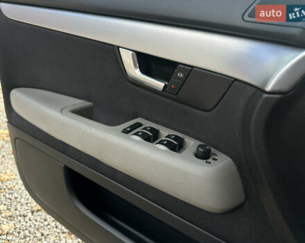 Синий Ауди А4, объемом двигателя 2 л и пробегом 206 тыс. км за 7200 $, фото 23 на Automoto.ua