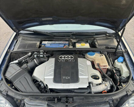 Синій Ауді А4, об'ємом двигуна 2.97 л та пробігом 294 тис. км за 7150 $, фото 15 на Automoto.ua