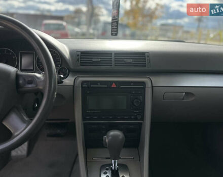 Синий Ауди А4, объемом двигателя 2 л и пробегом 206 тыс. км за 7200 $, фото 33 на Automoto.ua