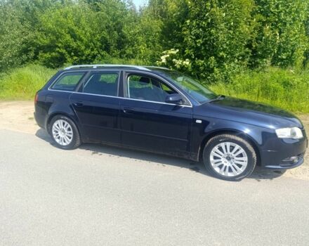 Синий Ауди А4, объемом двигателя 2 л и пробегом 300 тыс. км за 3413 $, фото 3 на Automoto.ua