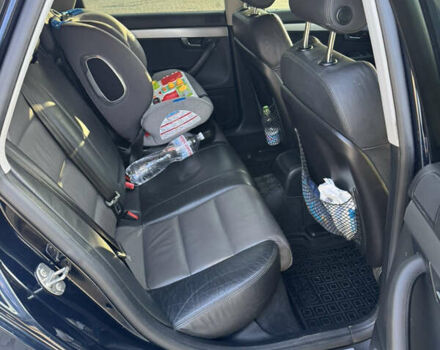 Синий Ауди А4, объемом двигателя 1.98 л и пробегом 300 тыс. км за 8000 $, фото 7 на Automoto.ua