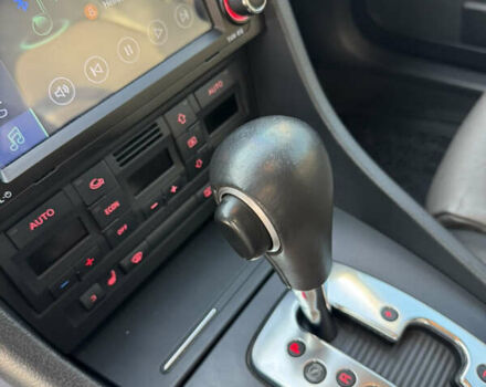 Синий Ауди А4, объемом двигателя 1.98 л и пробегом 300 тыс. км за 8000 $, фото 10 на Automoto.ua