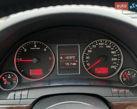 Синий Ауди А4, объемом двигателя 1.97 л и пробегом 281 тыс. км за 8000 $, фото 6 на Automoto.ua