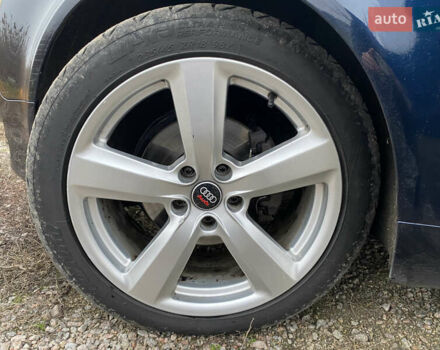 Синий Ауди А4, объемом двигателя 1.97 л и пробегом 281 тыс. км за 8000 $, фото 18 на Automoto.ua