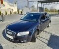 Синий Ауди А4, объемом двигателя 2 л и пробегом 300 тыс. км за 6300 $, фото 1 на Automoto.ua