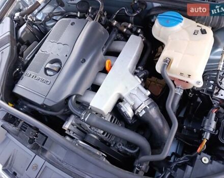 Синій Ауді А4, об'ємом двигуна 1.8 л та пробігом 194 тис. км за 7100 $, фото 70 на Automoto.ua