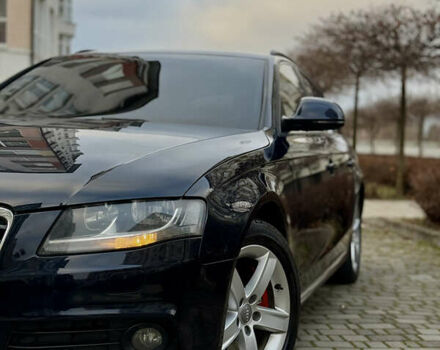 Синій Ауді А4, об'ємом двигуна 2.7 л та пробігом 296 тис. км за 7900 $, фото 2 на Automoto.ua