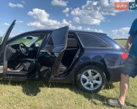 Синий Ауди А4, объемом двигателя 1.97 л и пробегом 255 тыс. км за 11400 $, фото 7 на Automoto.ua