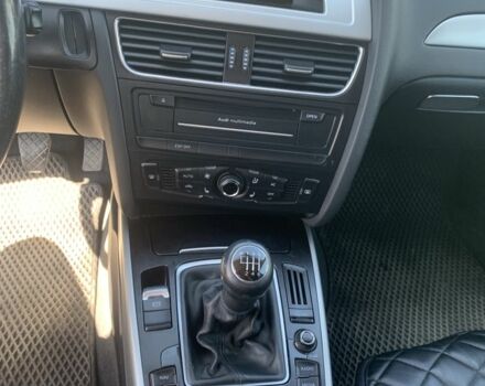 Синий Ауди А4, объемом двигателя 2 л и пробегом 255 тыс. км за 11100 $, фото 9 на Automoto.ua