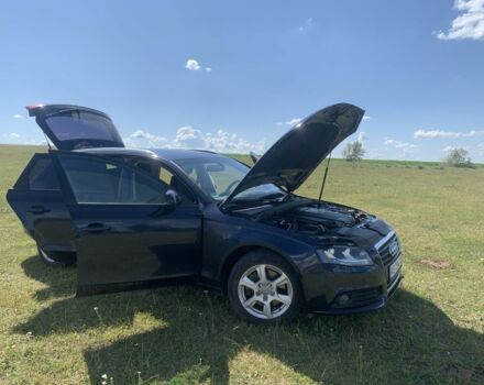 Синий Ауди А4, объемом двигателя 2 л и пробегом 255 тыс. км за 11100 $, фото 14 на Automoto.ua