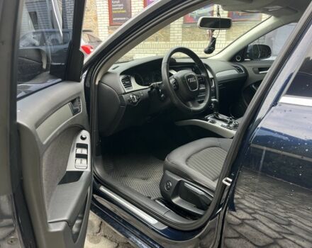 Синій Ауді А4, об'ємом двигуна 2 л та пробігом 317 тис. км за 10500 $, фото 9 на Automoto.ua