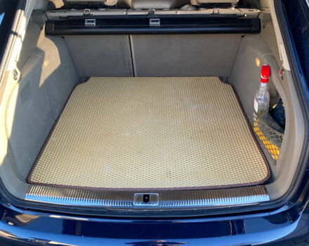 Синий Ауди А4, объемом двигателя 1.98 л и пробегом 170 тыс. км за 10555 $, фото 15 на Automoto.ua