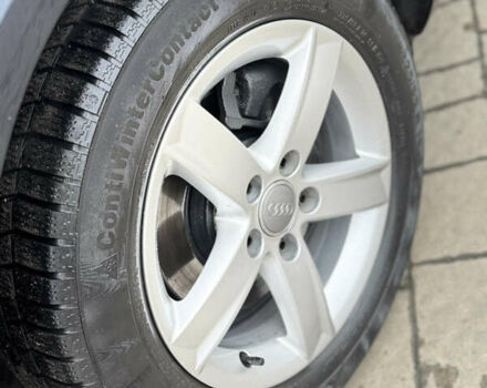 Синий Ауди А4, объемом двигателя 1.8 л и пробегом 240 тыс. км за 8750 $, фото 30 на Automoto.ua