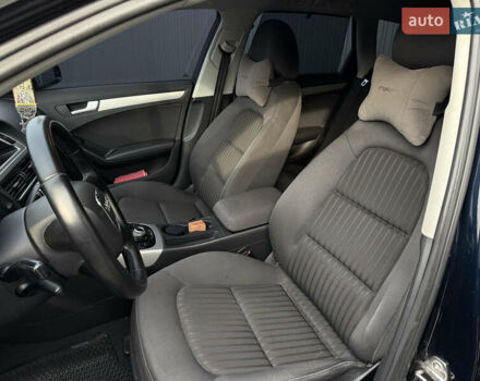 Синій Ауді А4, об'ємом двигуна 1.97 л та пробігом 275 тис. км за 10499 $, фото 23 на Automoto.ua