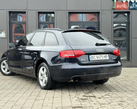 Синій Ауді А4, об'ємом двигуна 1.8 л та пробігом 240 тис. км за 8950 $, фото 33 на Automoto.ua