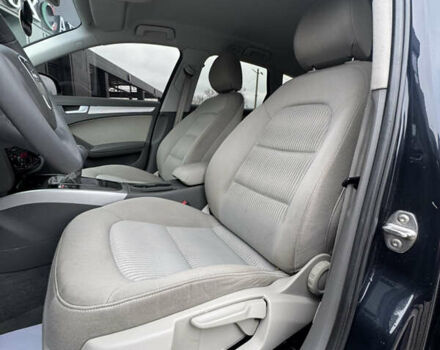Синій Ауді А4, об'ємом двигуна 1.8 л та пробігом 240 тис. км за 8950 $, фото 54 на Automoto.ua