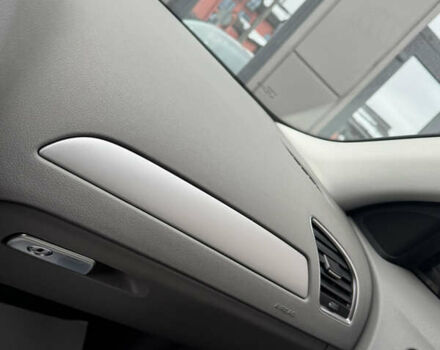 Синий Ауди А4, объемом двигателя 1.8 л и пробегом 240 тыс. км за 8750 $, фото 48 на Automoto.ua