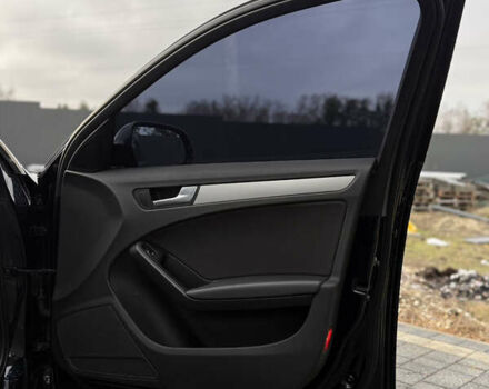 Синій Ауді А4, об'ємом двигуна 1.97 л та пробігом 275 тис. км за 10499 $, фото 17 на Automoto.ua