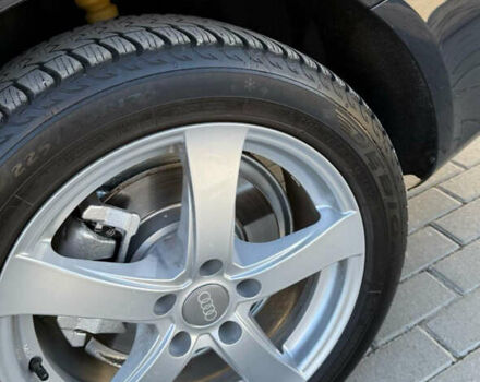 Синій Ауді А4, об'ємом двигуна 1.97 л та пробігом 274 тис. км за 10500 $, фото 4 на Automoto.ua