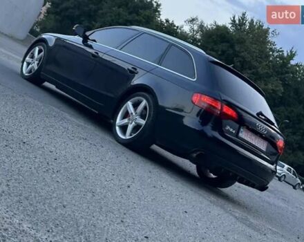 Синій Ауді А4, об'ємом двигуна 2 л та пробігом 236 тис. км за 7900 $, фото 2 на Automoto.ua