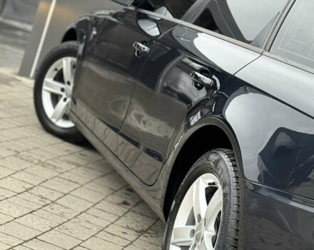 Синій Ауді А4, об'ємом двигуна 1.8 л та пробігом 240 тис. км за 8950 $, фото 34 на Automoto.ua