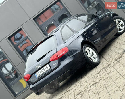 Синій Ауді А4, об'ємом двигуна 1.8 л та пробігом 240 тис. км за 8950 $, фото 23 на Automoto.ua
