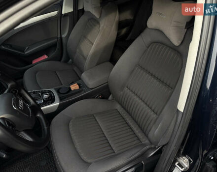 Синій Ауді А4, об'ємом двигуна 1.97 л та пробігом 275 тис. км за 10499 $, фото 20 на Automoto.ua