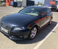 Синий Ауди А4, объемом двигателя 2 л и пробегом 193 тыс. км за 11900 $, фото 1 на Automoto.ua