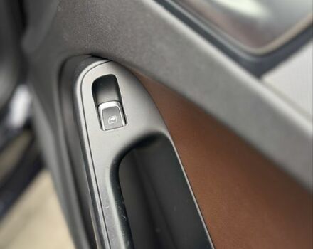 Синій Ауді А4, об'ємом двигуна 2 л та пробігом 205 тис. км за 11500 $, фото 6 на Automoto.ua