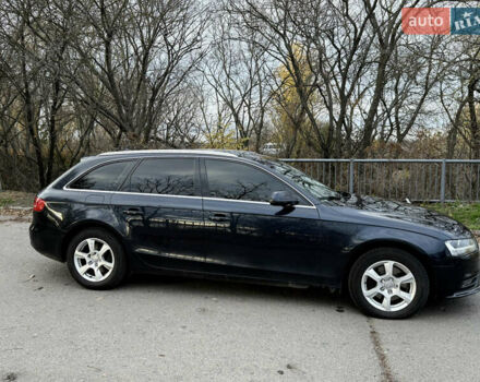 Синий Ауди А4, объемом двигателя 1.97 л и пробегом 330 тыс. км за 12100 $, фото 5 на Automoto.ua