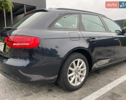 Синий Ауди А4, объемом двигателя 2 л и пробегом 250 тыс. км за 11800 $, фото 2 на Automoto.ua
