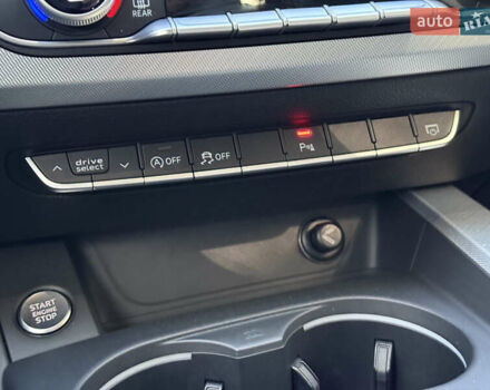 Синий Ауди А4, объемом двигателя 3 л и пробегом 210 тыс. км за 21000 $, фото 66 на Automoto.ua